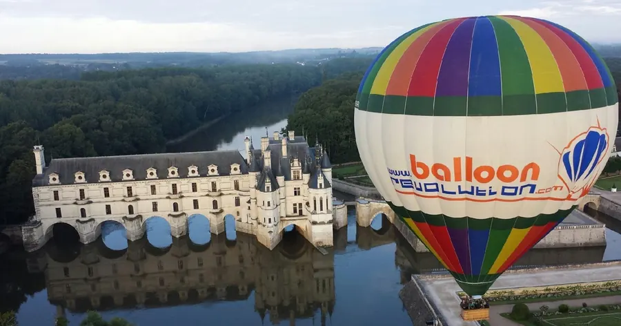 Amboise Hot-Air Balloon Sunset Ride over the Loire Valley