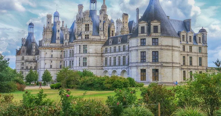 From Tours/Amboise: Chenonceau & Chambord Chateaux Day Trip