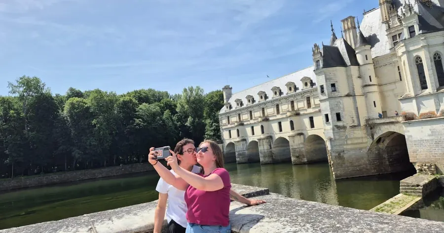 Paris Loire Valley 3 Castles Tour with Chambord & Chenonceau